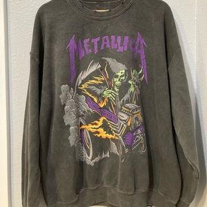 Metallica distressed sweatshirt